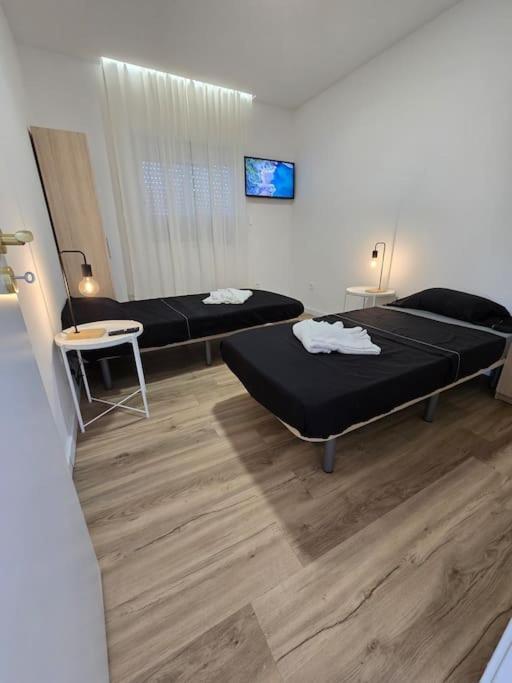 Casa Inteira 2 Quartos, 1 Wc Лабруж Екстериор снимка
